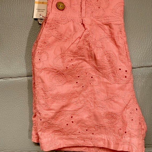 Nanette Lepore Coral, Luxury, Pull -On Embroidered Shorts, Small - Picture 2 of 16